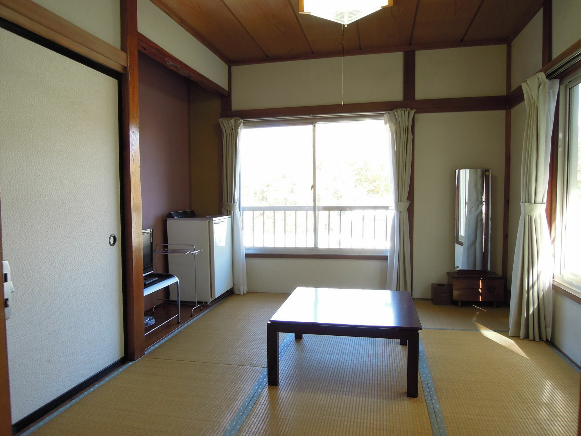Guest House Misaki-Sou Yamanakako Zewnętrze zdjęcie